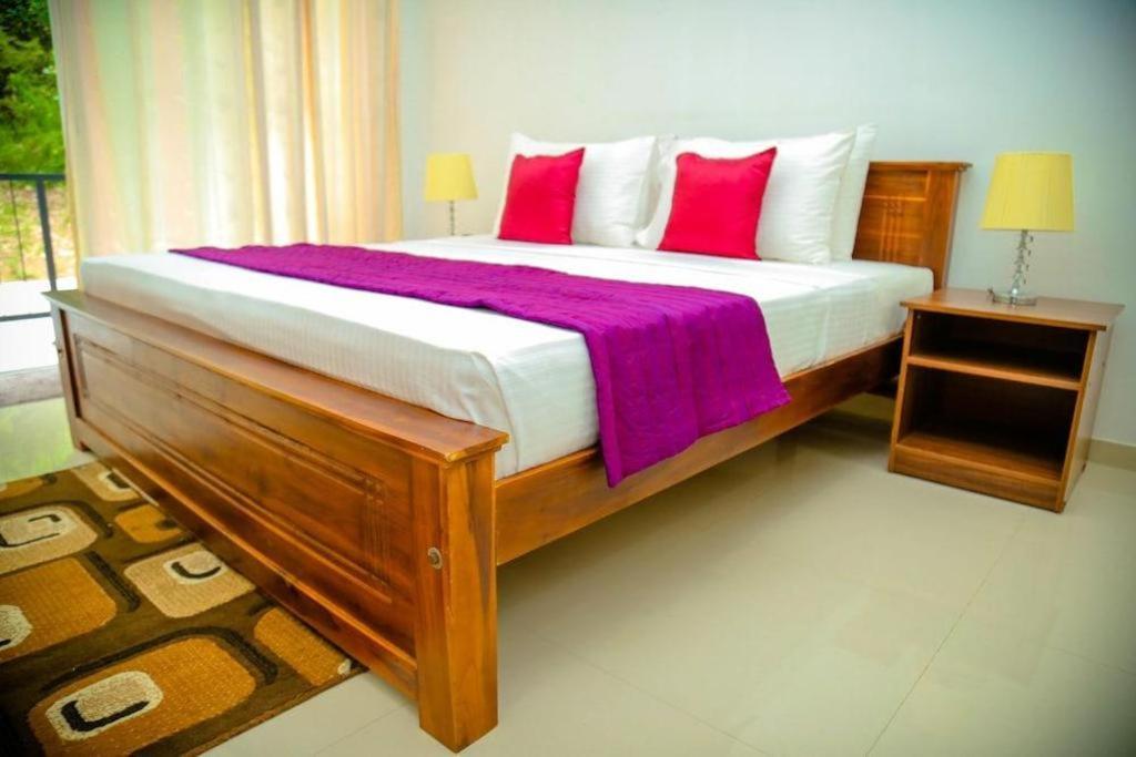 Nelinsa Residence Kandy Exterior photo