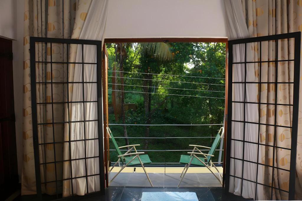 Nelinsa Residence Kandy Exterior photo