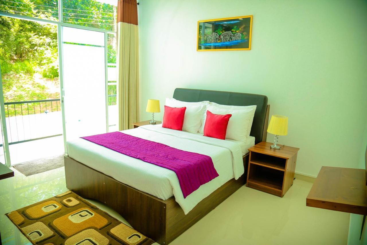 Nelinsa Residence Kandy Exterior photo